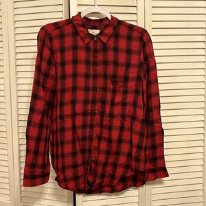 NWOT American Eagle boyfriend fit button down